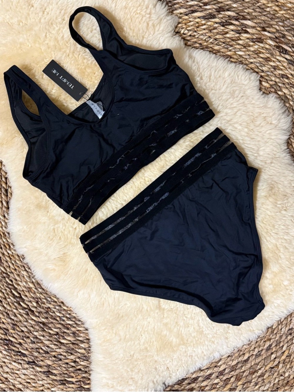 Seamless Black Bralette & High-Rise Bikini Set - Picture 2 of 2